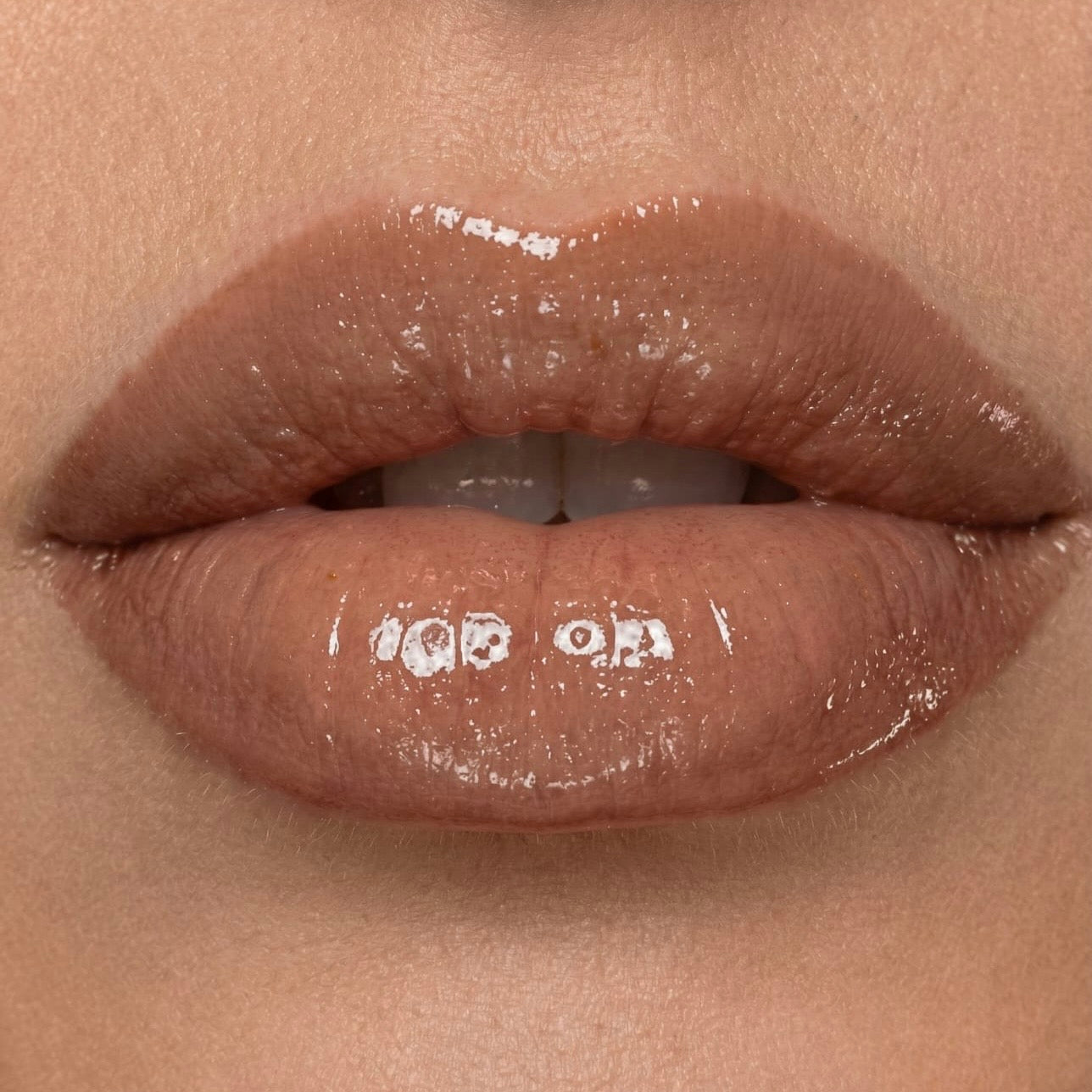 Remal Lipgloss رِمالْ